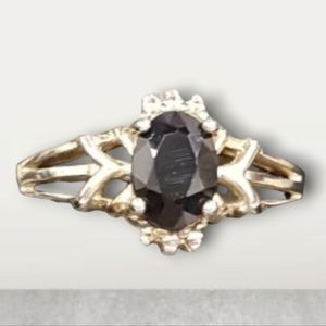 925 Sterling Silver and Sapphire Ring - Size 6.25